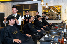 5 Barbershop Terbaik...