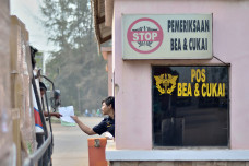 Penerimaan Kepabeanan...