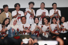 Film Eva Pendakian Terakhir...