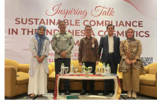 Bikin Produk Kosmetik...