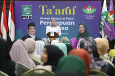 Perempuan Bangsa Bertekad...