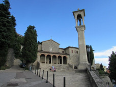 7 Rahasia San Marino...