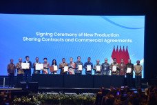 Pertamina Penuhi Kebutuhan...