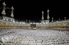 Studi Terbaru: Islam...