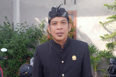 Fraksi Perindo Dukung...