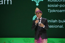 HNI Rayakan Milad Ke-13...
