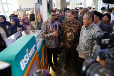 Dapat Duit Rp10 Triliun...