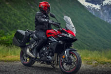 Pamer Motor Penjelajah...