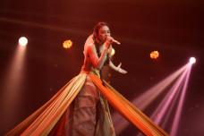 Mahalini Comeback, Guncang...