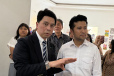 Suhu Ekstrem di Surabaya...