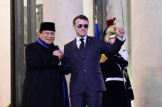 Sambut Prabowo, Macron...
