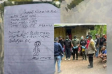 Tragedi Siswa SD Bunuh...