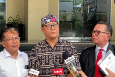 Saksi Roy Suryo Cs Bakal...