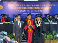 Universitas Jayabaya...