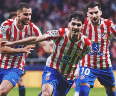 Hasil Playoff Liga Champions:...