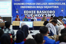 Ibas Ajak Perkuat Ekonomi...