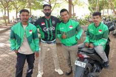 Driver Ojol di Labuan...