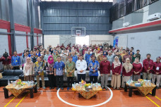 Meriahkan Milad Ke-13,...
