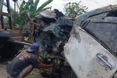 Tragis, Mobil Rombongan...