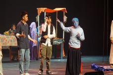 Drama Musikal Global...