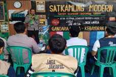 RT 11 Gandaria Utara...