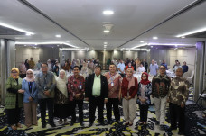 UAI dan University of...