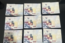 129 Sampul Paspor Bekas...