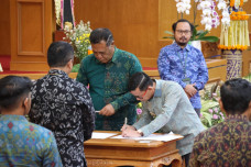 DPRD Klungkung Perkuat...