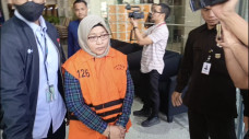ASN BPK Kenakan Rompi...