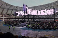 Konser Reuni BTS di...
