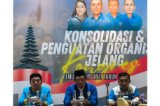 Konsolidasi Nasional,...