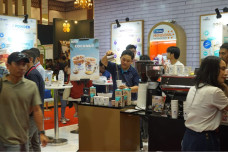 Tren Kedai Kopi dan...