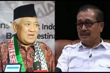 50 Tokoh Pasang Badan...