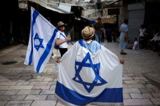 Marahnya Warga Israel...