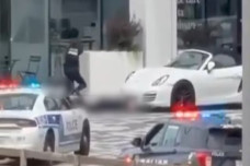 Penembakan Guncang Lingkungan...