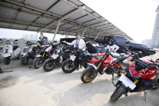 Ducati hingga Tas Dior...