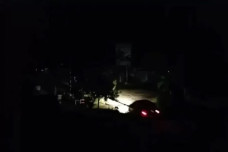 Desak Beri Kompensasi...