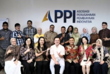 Mandiri Tunas Finance...