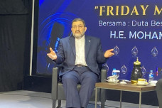 Dubes Iran Tegas Tolak...