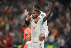 Sundulan Issa Diop Paksa...