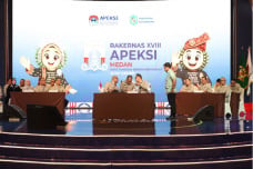 Rakernas XVIII APEKSI...