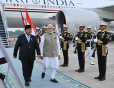 Bertemu PM Modi, Prabowo...