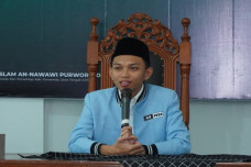 NU, Antara Tradisi Pesantren,...