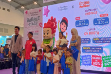 Momen Seru Meet n Greet...