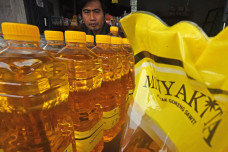 Harga MinyaKita Tembus...