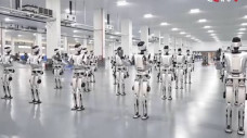 Robot Humanoid Cetak...