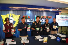 Bea Cukai-Polri Bongkar...
