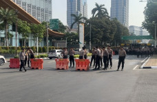 Ada Demo Mahasiswa di...