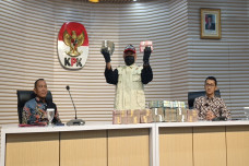 OTT di Lombok Barat,...