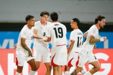 Timnas Indonesia Hancurkan...